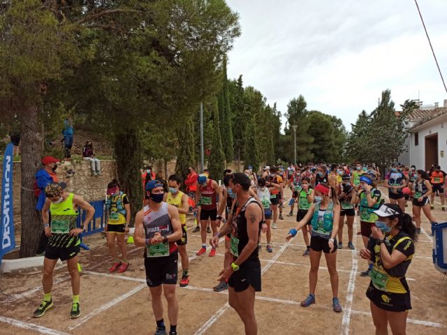 Alejandro García y Tania Salamanca, reyes del Trail en Yecla