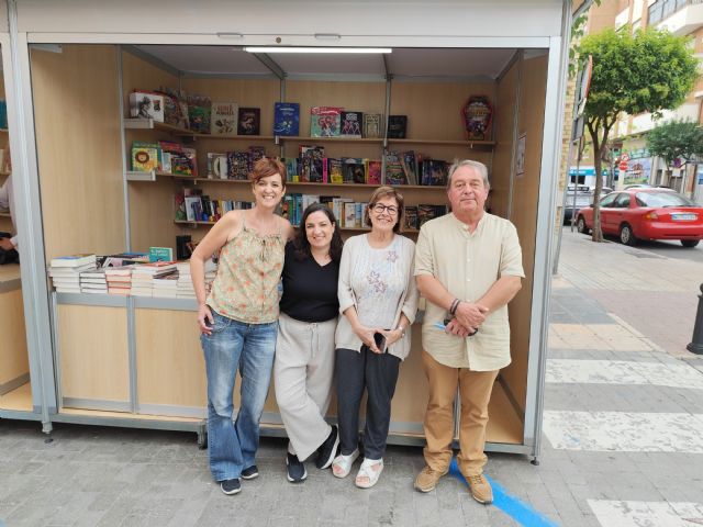 Alicia Rico Forte agradece a Yecla la cálida acogida en la Feria del Libro y pone rumbo a la Feria de Murcia