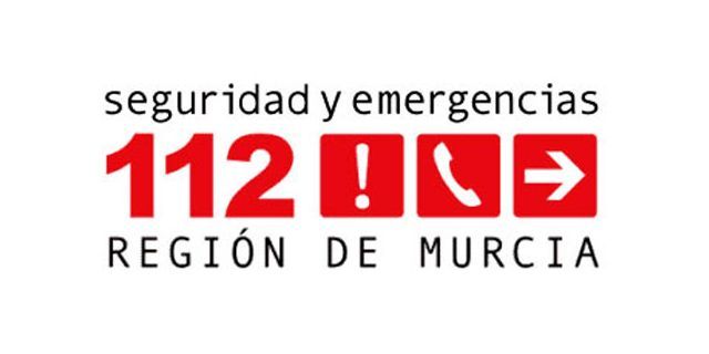 Hombre herido al sufrir una caída desde un tercer piso en Yecla