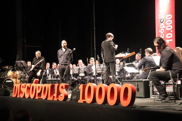 La banda sinfónica de la AAMY cumple con creces las expectativas artísticas en el concierto de la obra escrita por Jon Lord en Madrid