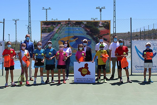 Gran participación y buen ambiente en el Campeonato Regional Alevín de Tenis